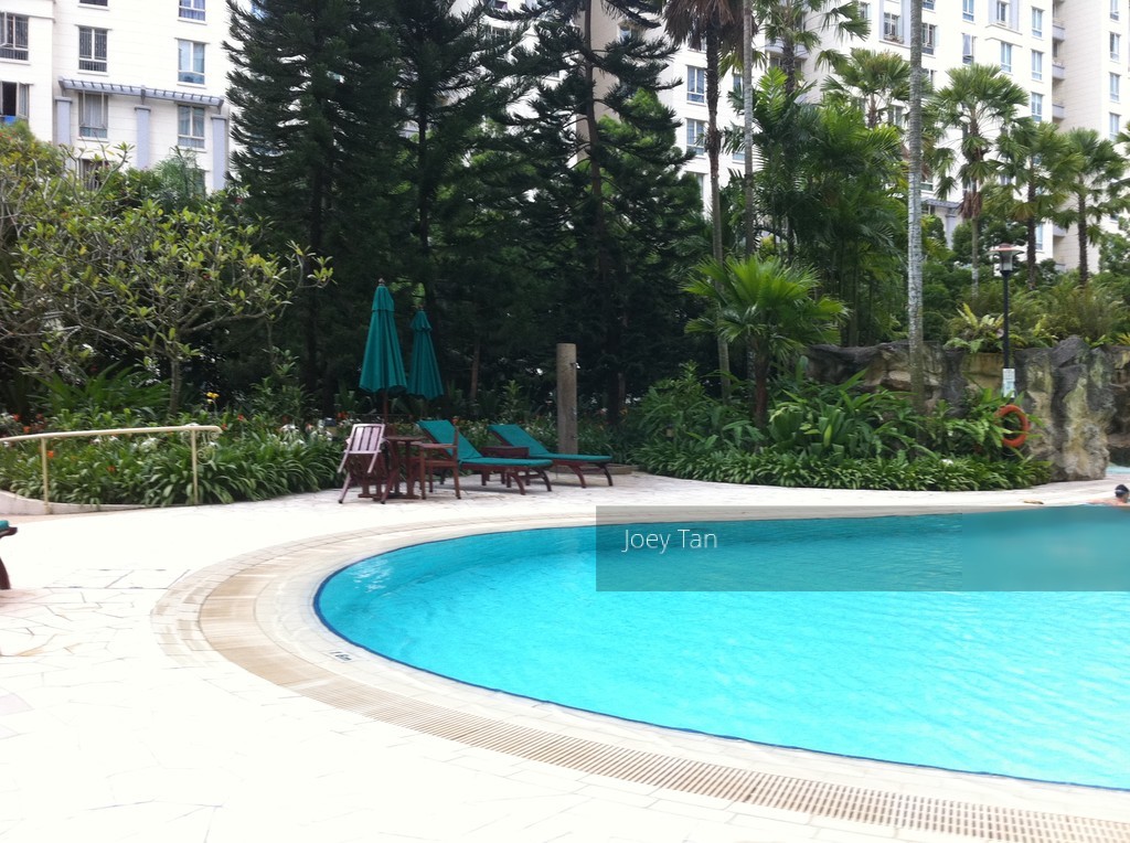 Yishun Emerald thumbnail photo